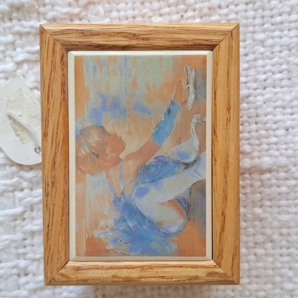 Mini Music Box. Sankyo.  Little Girl Ballerina Art Tile.  Works. Plays Dancer - Picture 1 of 4